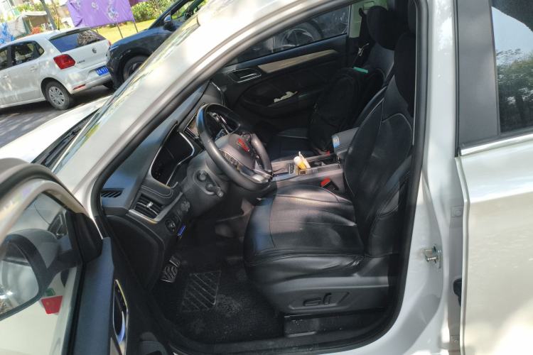 Used Roewe RX5 New Energy 2017 eRX5 50T Hybrid Connected Prestige Flagship Edition Left Front Seat