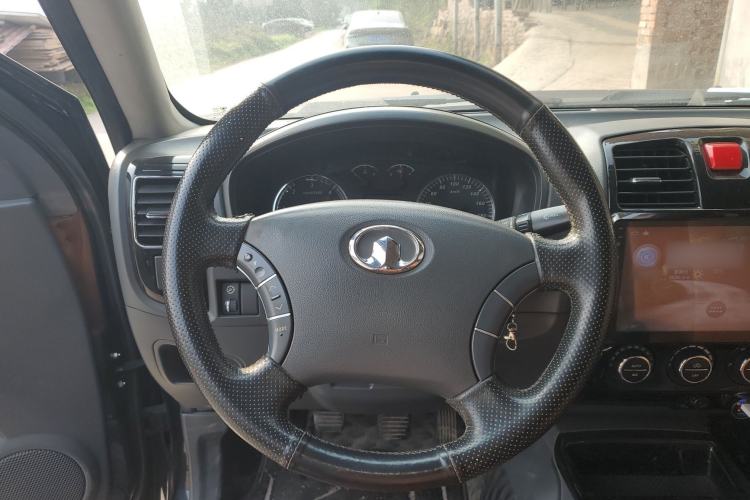 Used Great Wall Wingle 5 2013 2.8T European Version Two-Wheel Drive Elite Version Big Double-Cab GW2.8TC
