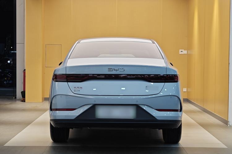 Used BYD Qin PLUS 2025 DM-i Smart Drive 55KM Leading Model Exterior 11