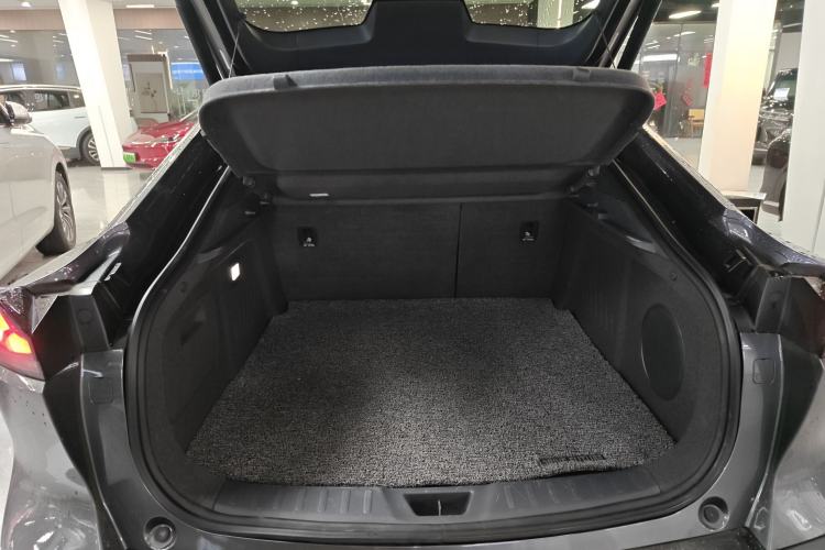 Used Deepal SL03 2022 515 Pure Electric Version Trunk