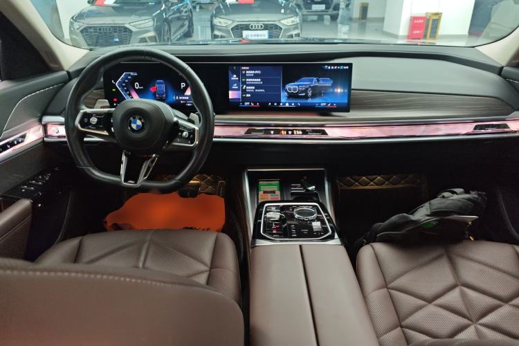 Used BMW 7 Series 2023 735Li M Sport Package