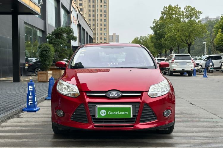 Used Ford Focus 2012 Hatchback 1.6L Manual Fashion Edition