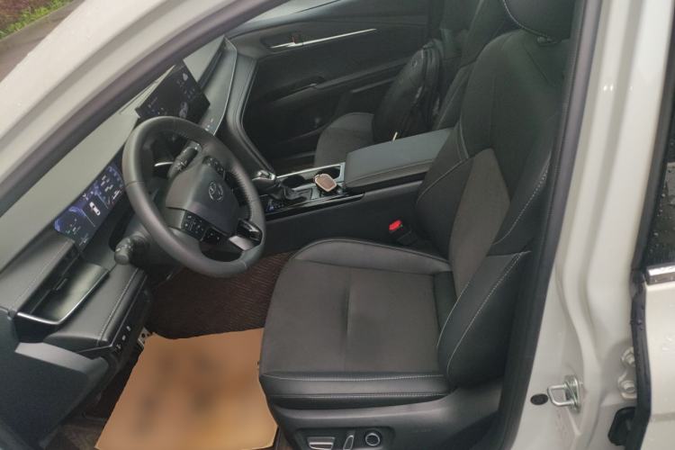 Used Toyota Camry 2024 Dual-Motor 2.0HS Sport Edition Left Front Seat