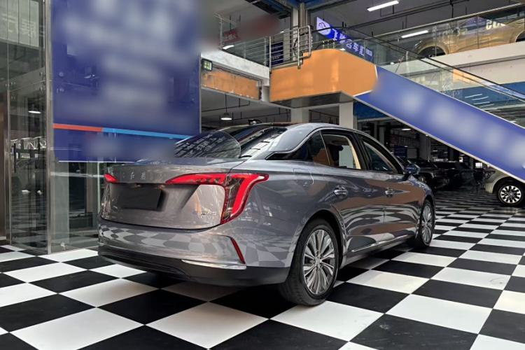 Used Hongqi E-QM5 2023 560km PLUS
