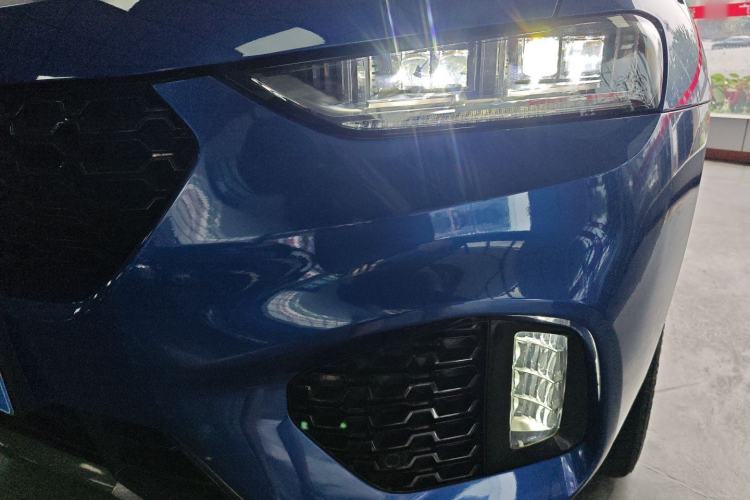 Used Wey VV7 2019 Upgraded Model 2.0T Ultra-Luxury Version China VI Standard