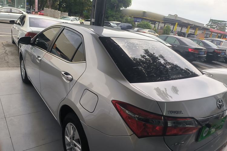 Used Toyota Corolla 2017 Revised Version 1.6L S-CVT GL Rear