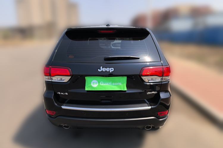 Used Jeep Grand Cherokee 2020 3.0L Elite Navigation Edition Rear