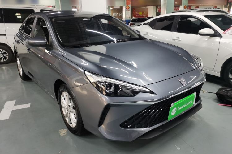 Used Roewe i5 2023 1.5L Manual Comfort Edition
