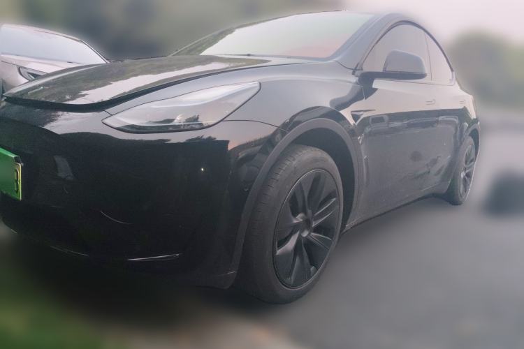 Used Tesla Model Y 2023 Rear-Wheel-Drive Version