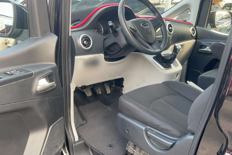 Used JAC Refine M3 2022 PLUS IKEA Edition 1.8L Comfort Version