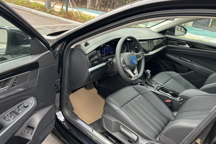 Used Volkswagen Passat New Energy 2025 430 PHEV Hybrid Business Edition