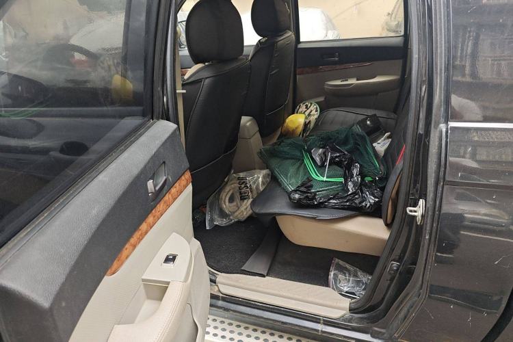 Used Zxauto Little Tiger 2016 2.2L Classic Edition Gasoline Double-Cab V22