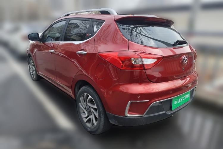 Used JAC Refine S2 2016 1.5L CVT Luxury Model Two-Tone Version
