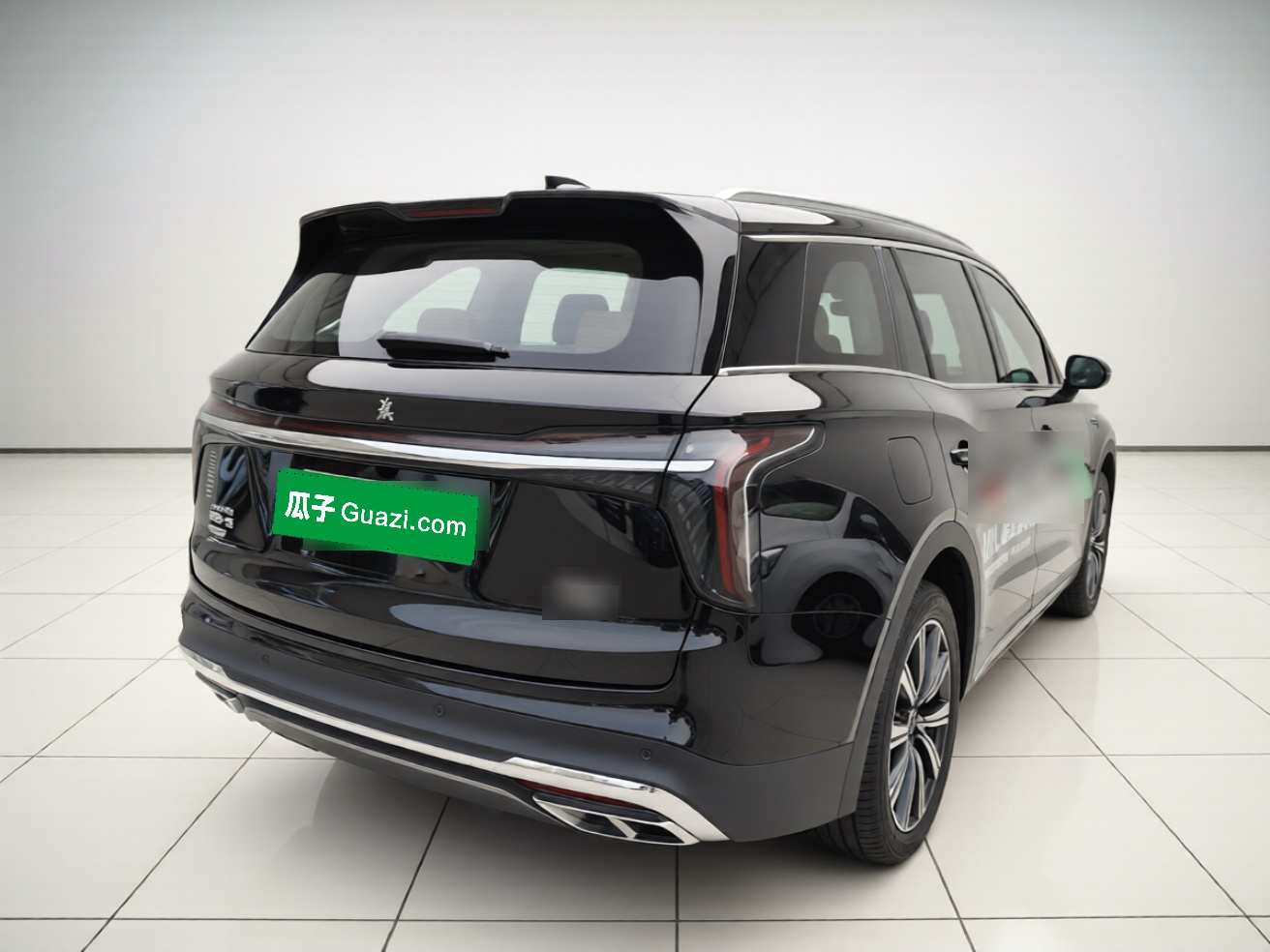 Hongqi HS7 PHEV 2025 Model 2.0T PHEV Four-Wheel Drive 2 Million Units Commemorative Edition 6-Seater — снимка 6