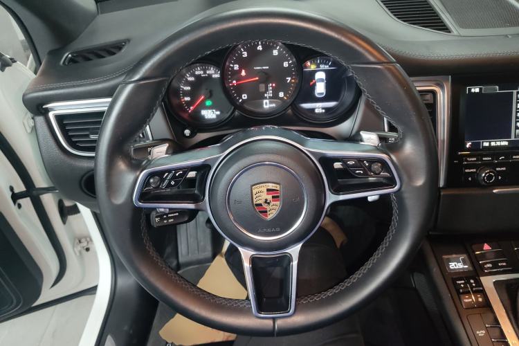 Used Porsche Macan 2016 Macan 2.0T