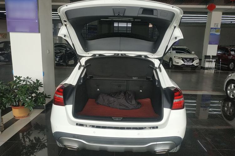 Used Mercedes-Benz GLA 2018 GLA 200 Sport Edition Trunk