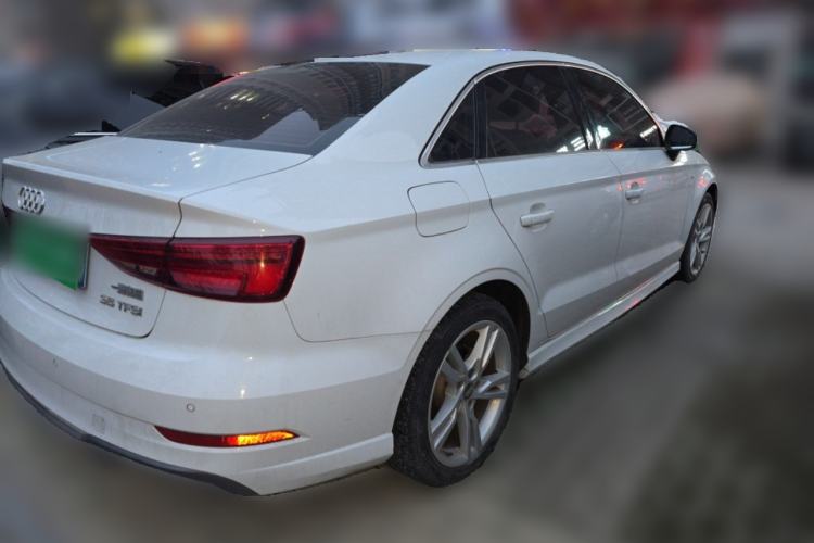 Used Audi A3 2019 Limousine 35 TFSI Fashion Edition China V standard Rear Right 45 Deg