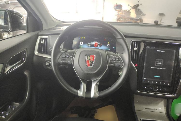 Used Roewe i6 New Energy 2017 45T Hybrid Connect & Smart Enjoyment Edition
