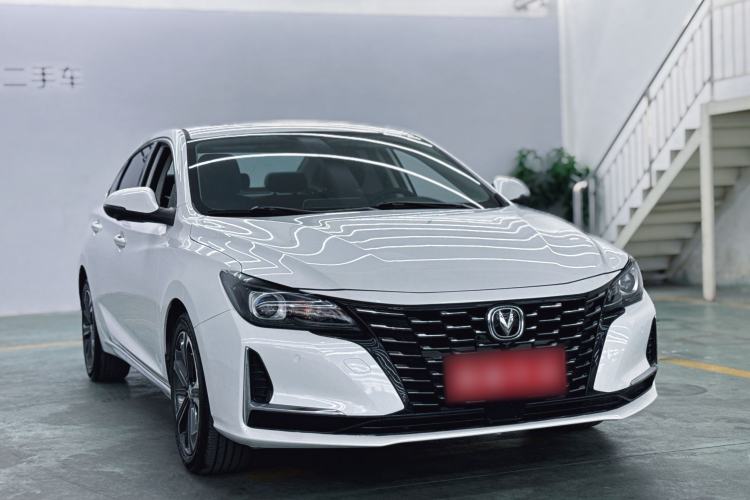 Used CHANGAN Ruicheng CC 2022 Blue Whale Edition 1.5T DCT Luxury Model Exterior 2