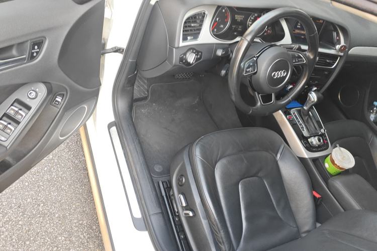 Used Audi A4 2014 40 TFSI allroad quattro plus version
