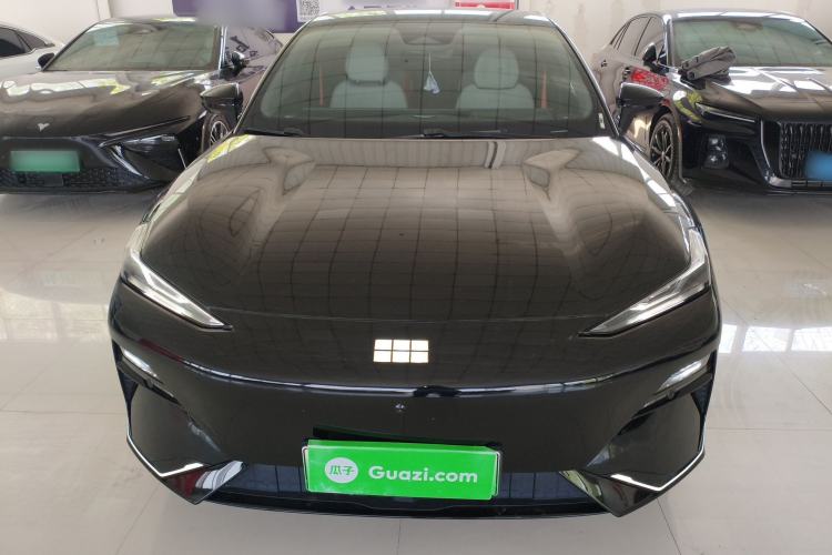 Used Geely Galaxy E8 2024 620 km All-Wheel-Drive Starship Performance Edition
