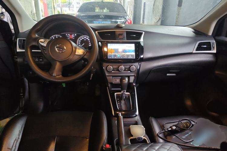 Used Nissan Sylphy 2021 Classic 1.6XL CVT Luxury Edition Center Console