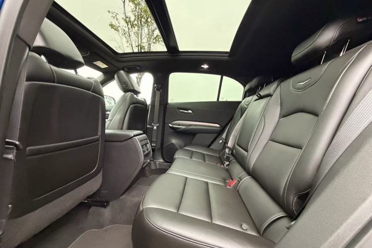 Used Cadillac XT4 2024 28T Two-Wheel-Drive Luxury Version