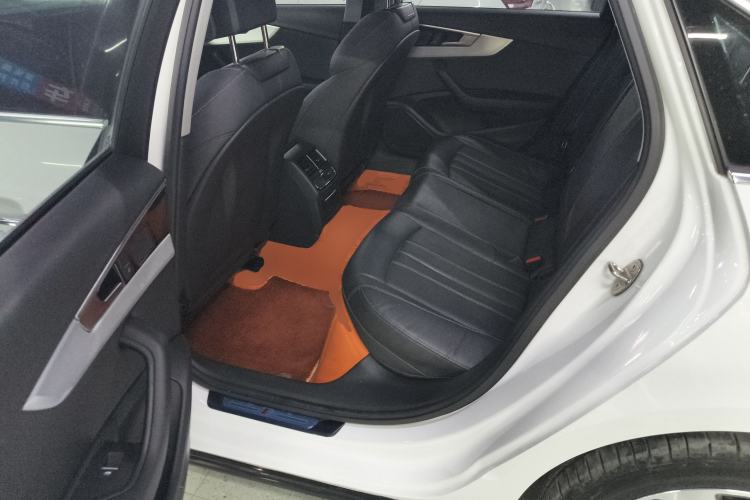 Used Audi A4L 2022 40 TFSI Fashion Dynamic Model