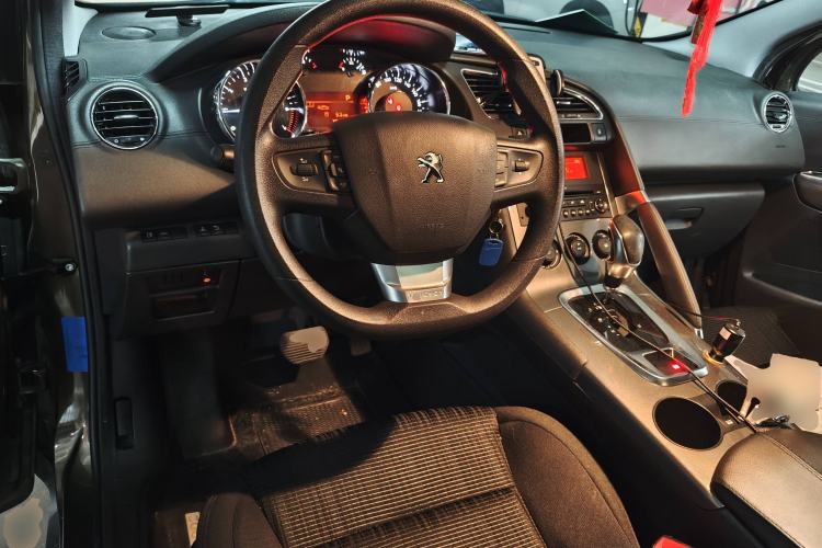 Used Peugeot 3008 2016 2.0L Automatic Classic Edition