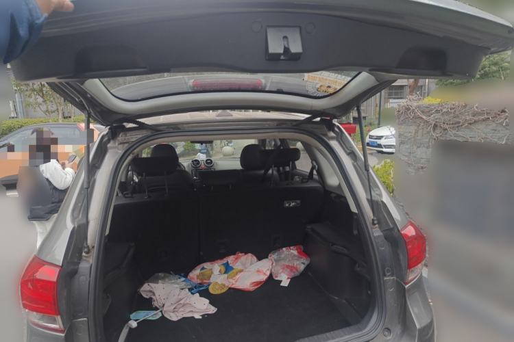 Used Haval H6 2015 Upgraded Model 1.5T Manual Two-Wheel Drive Elite Version