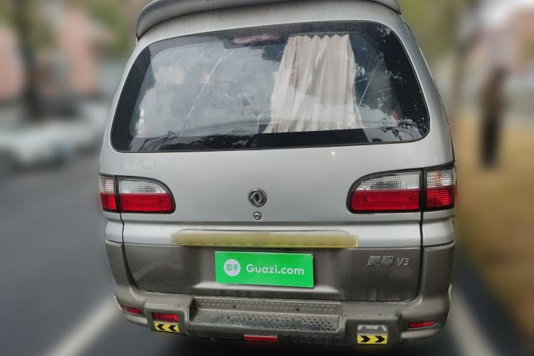 Used FORTHING Lingzhi 2014 V3 1.5L 7-Seater Standard Model II
