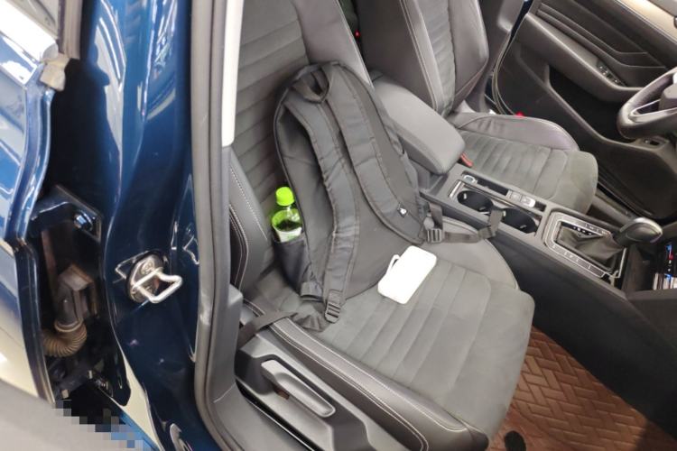 Used Volkswagen Variant 2021 2.0T Comfort Edition Right Front Seat