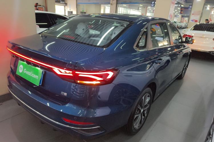 Used Geely Auto Emgrand 2026 Model 4th Generation 4 Millionth Anniversary Edition 1.5L CVT Feiyue Edition Rear Right 45 Deg