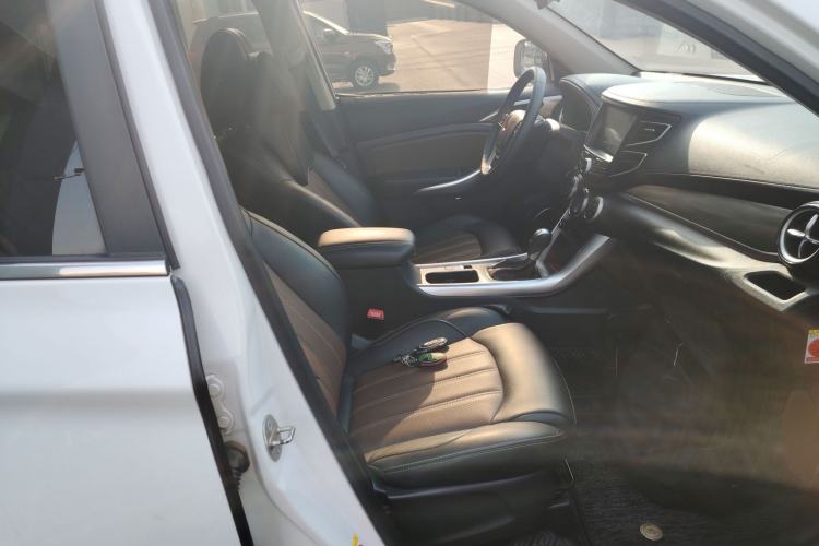 Used BYD Song 2018 1.5TID Automatic Smart Connect Prestige Model
