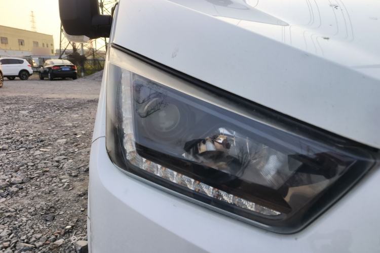 Used JMC Transit 2017 2.8T Commercial Version Short Wheelbase Mid-Roof 6/7/8-Seater JX493
