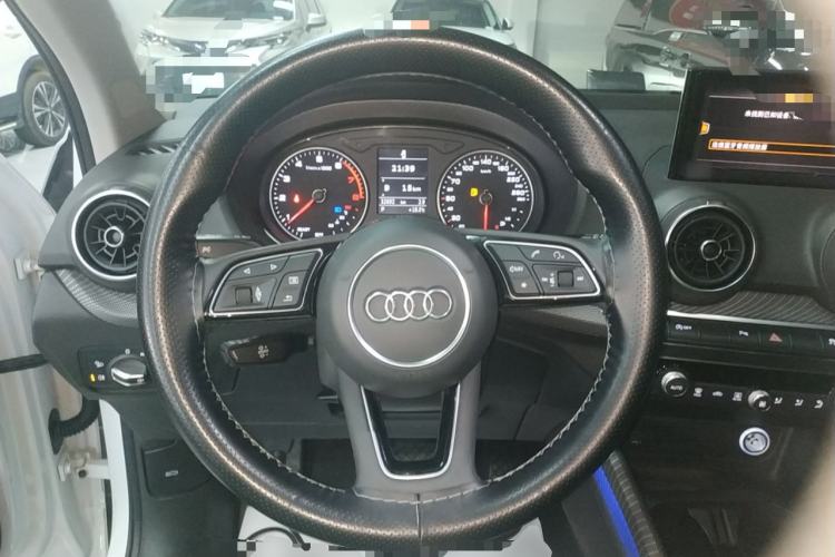 Used Audi Q2L 2021 35 TFSI Fashion Dynamic Model
