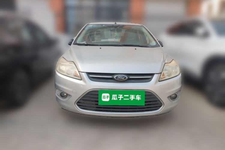 Used Ford Focus 2013 Sedan Classic 1.8L Automatic Base Model