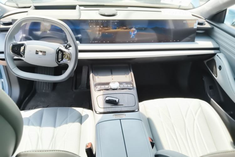 Used Geely Galaxy E8 2025 700 km Long-Range Intelligent Driving Version