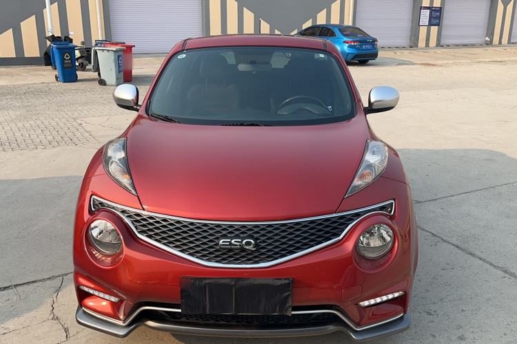 Used Infiniti ESQ 2014 1.6L Spontaneous Edition