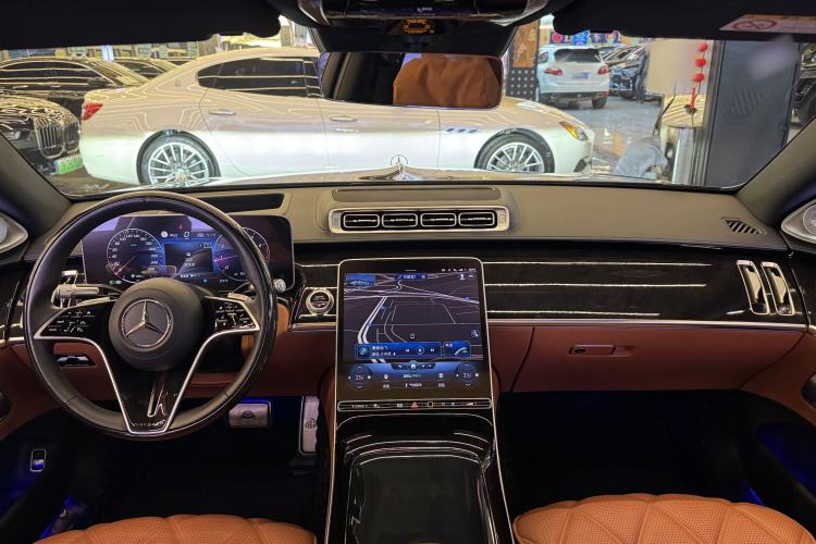 Used Mercedes-Benz Maybach S-Class 2022 S 480 4MATIC Intelligent Premium Special Edition Interior 2