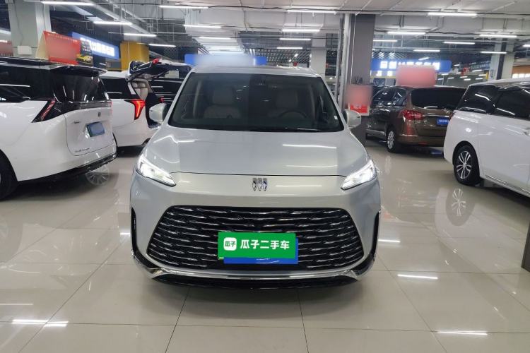 Used Buick GL8 New Energy 2025 Lu Shang Luxury Edition 7-Seater
