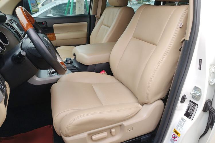 Used Toyota Sequoia  Left Front Seat