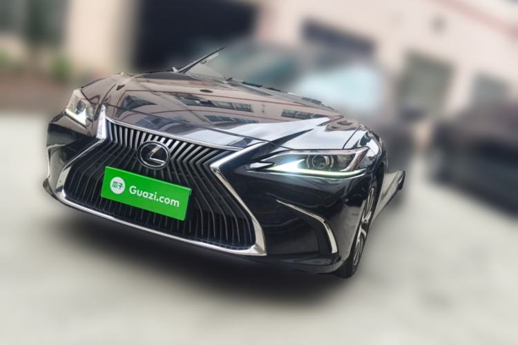 Used Lexus ES 2020 200 Excellence Edition