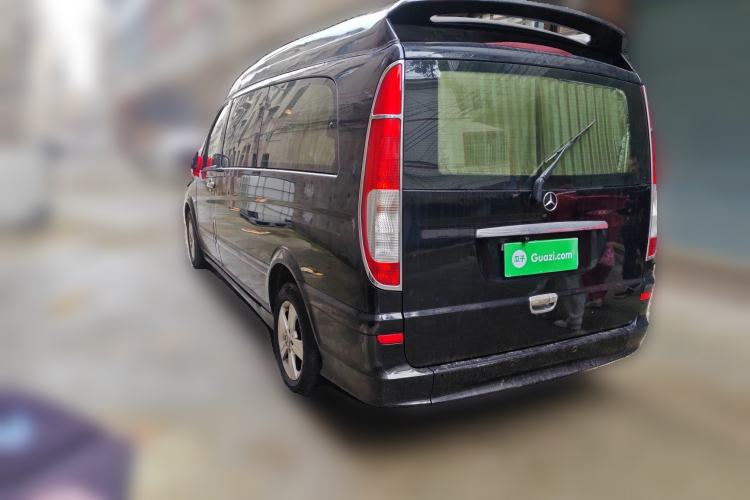 Used Mercedes-Benz Vito 2011 2.5L 7-seater executive version Rear Left 45 Deg