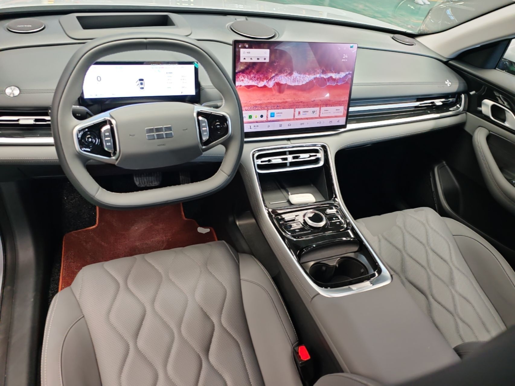 Geely Galaxy A7 2025 Model EM-i 150km Exploration+ Edition — снимка 14