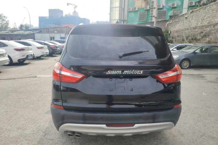 Used SWM X7 2020 2.0L Manual Elite Version 7 Seats
