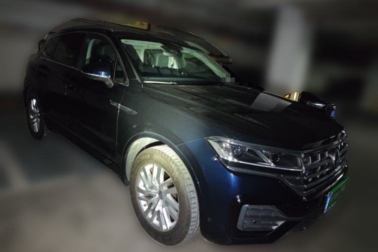 Used Volkswagen Touareg 2020 2.0 TSI RuiShang Edition China VI Standard Front Right 45 Deg