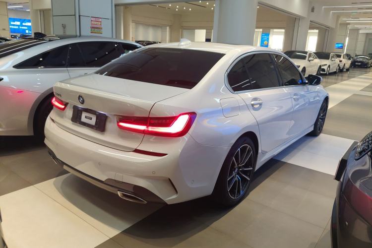 Used BMW 3 Series 2021 Restyled 325Li M Sport Package Rear Right 45 Deg