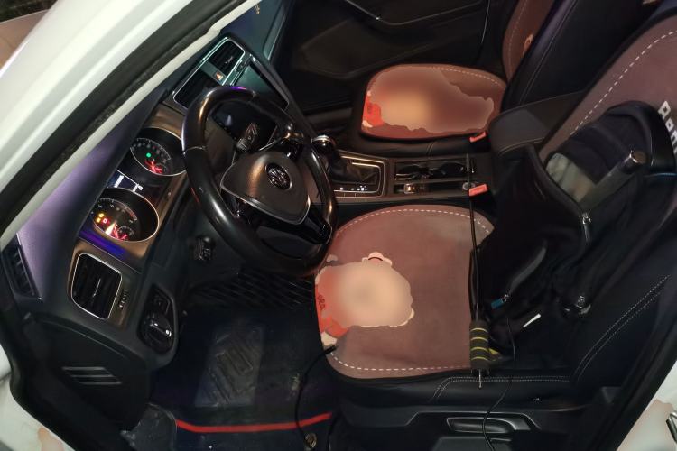 Used Volkswagen Golf 2016 1.6L Automatic Comfort Model Left Front Seat