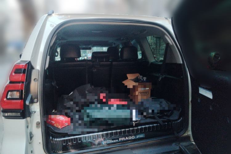 Used Toyota Prado 2018 3.5L Automatic TX-L with Rear-Mounted Spare Tire